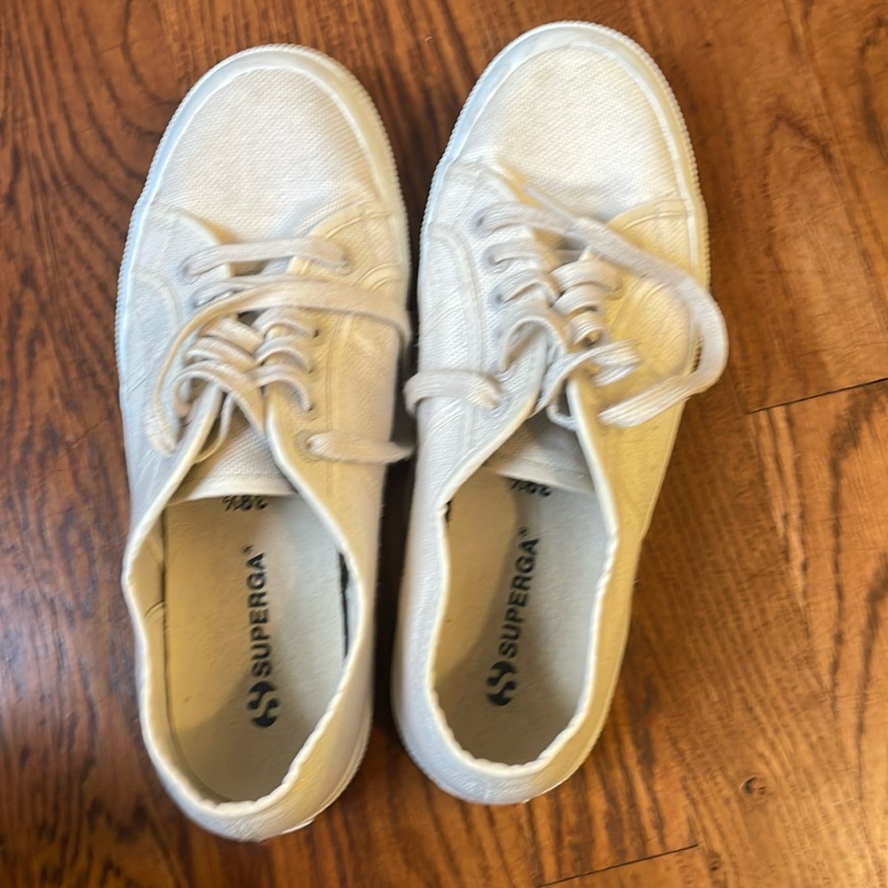 Superga white sneakers. Size 39.5 is approximately 8 US.